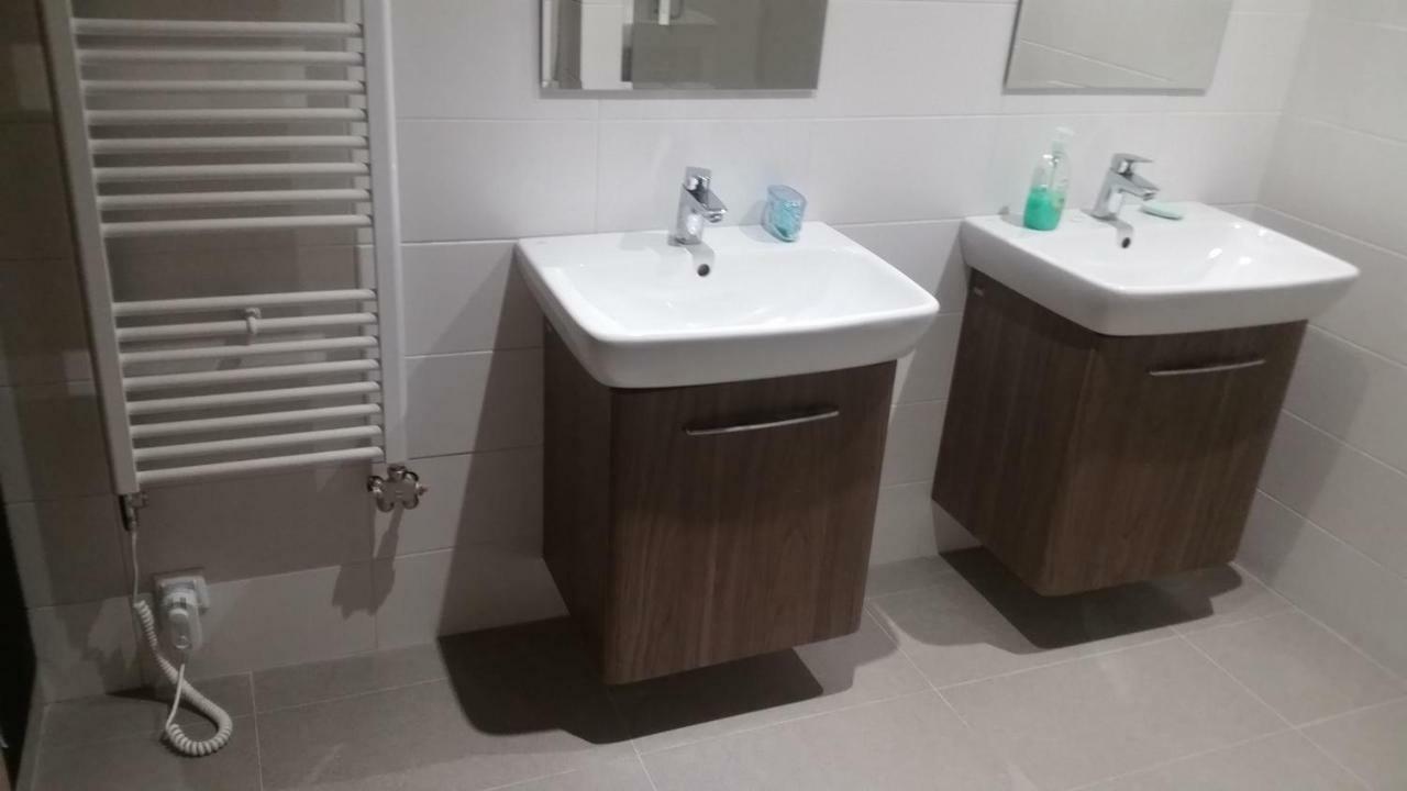 Apartman Tomas Apartment Kosice Ngoại thất bức ảnh