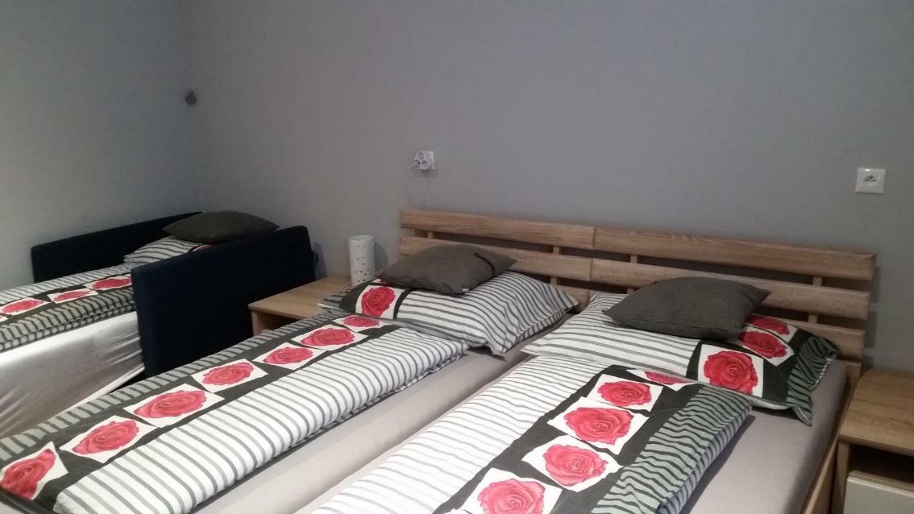Apartman Tomas Apartment Kosice Ngoại thất bức ảnh